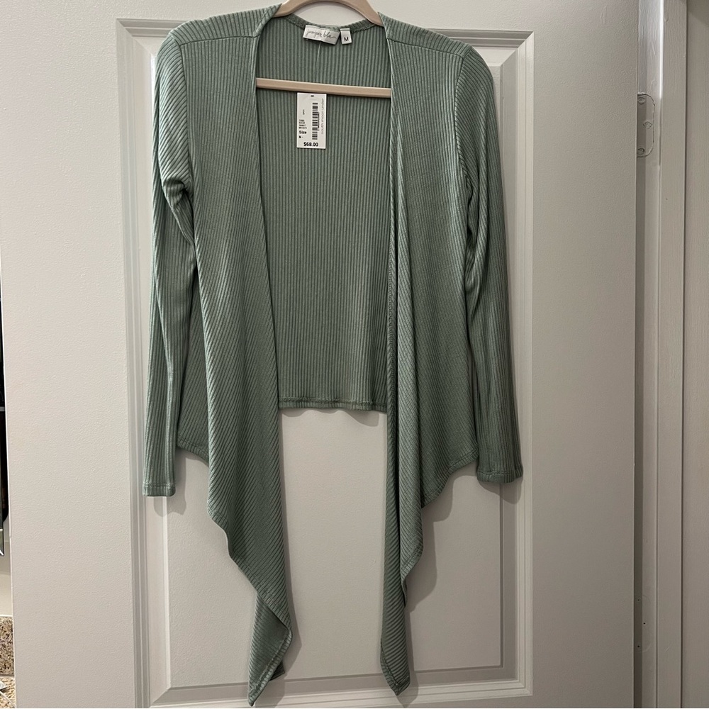 Tie front top